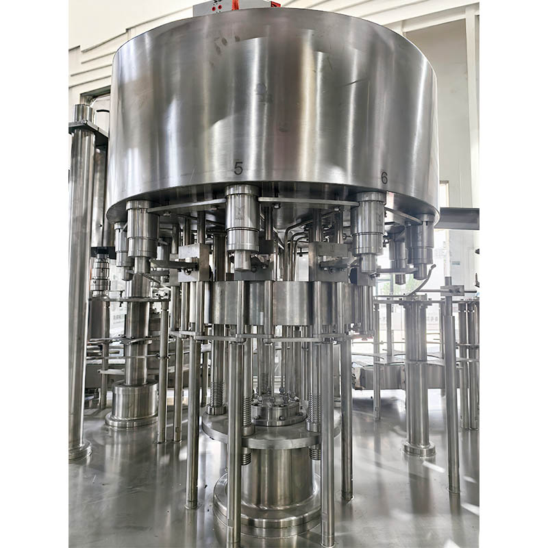 What anti-foaming filling measures are taken for liquid filling machines used in food processing to handle easily foaming liquids?